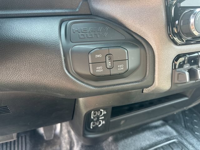 New 2026 RAM 5500 Tradesman w/ Chrome Appearance Group AWD/4WD image 23