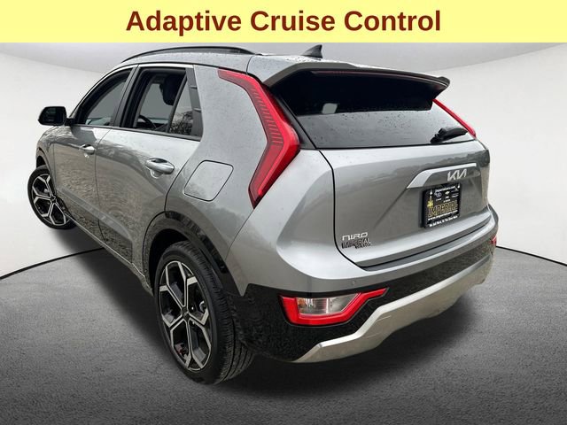 Used 2024 Kia Niro EX Touring image 10
