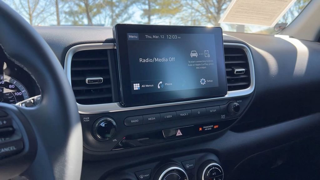 Certified 2021 Hyundai Venue SEL image 27