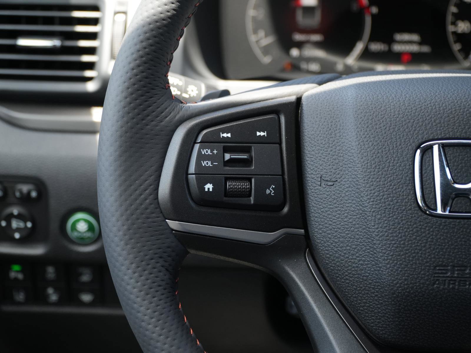 Used 2025 Honda Ridgeline TrailSport+ image 22