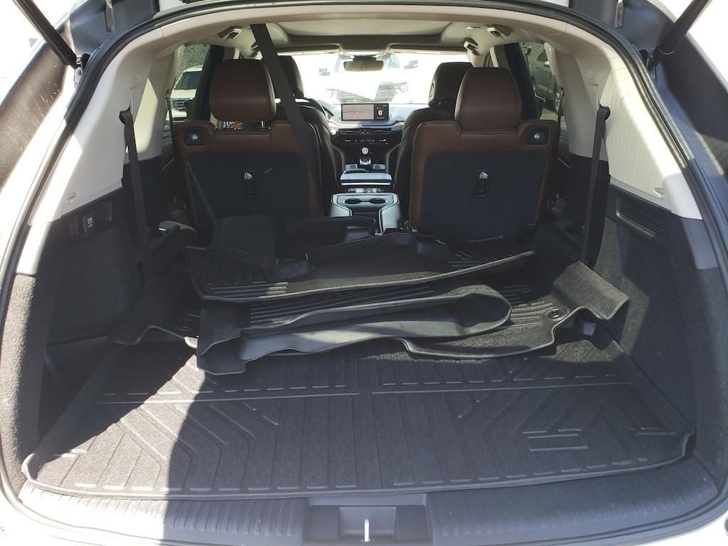 Used 2024 Acura MDX SH-AWD w/ Technology Package image 8
