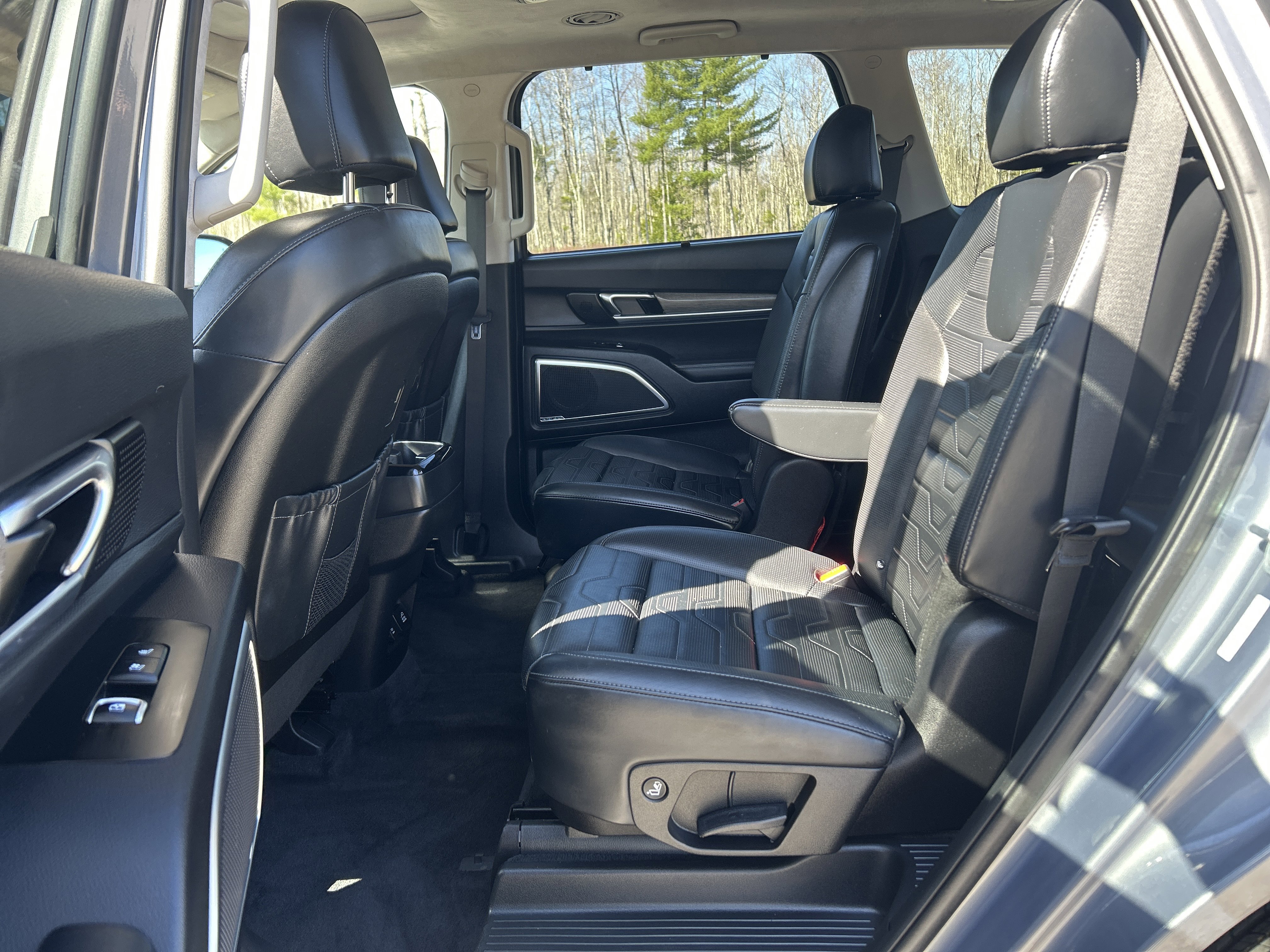 Used 2020 Kia Telluride SX w/ SX Prestige Package AWD/4WD image 16