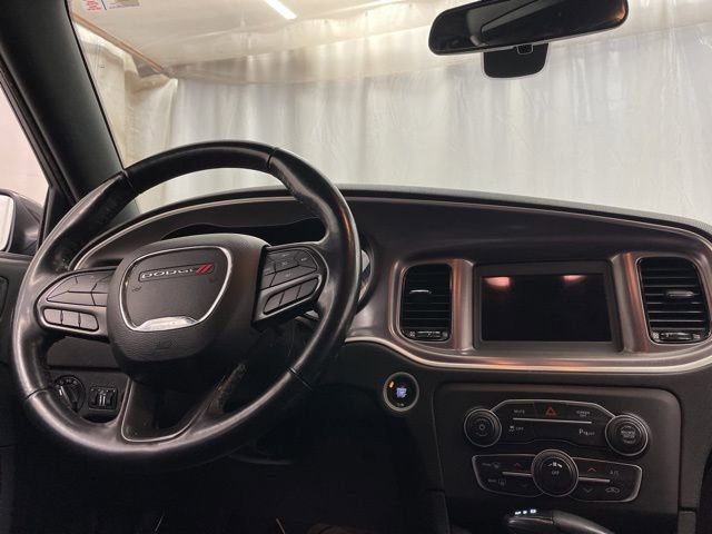 Used 2021 Dodge Charger SXT w/ Blacktop Package image 12