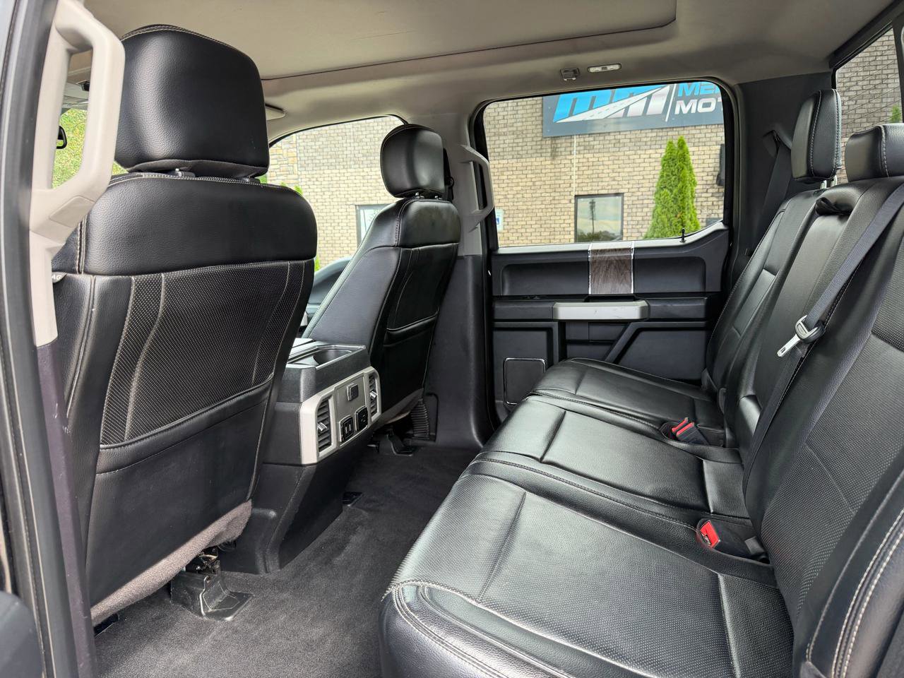 Used 2018 Ford F350 Lariat AWD/4WD image 14