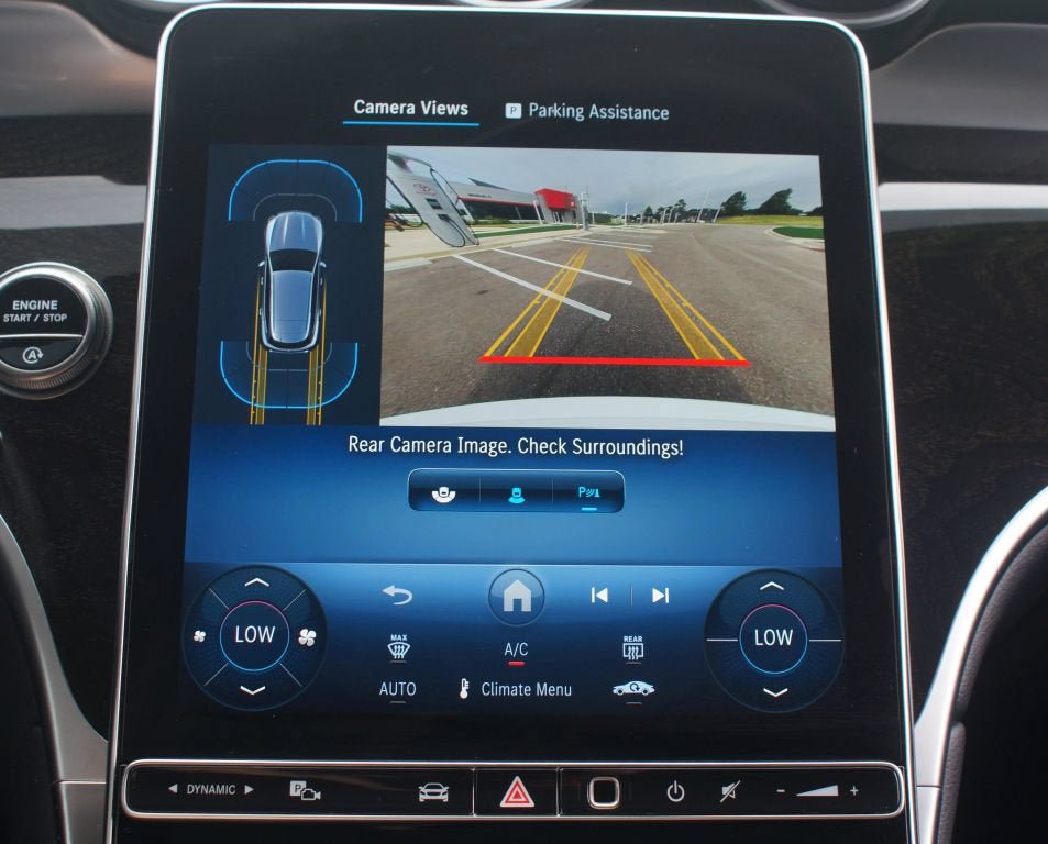 Used 2025 Mercedes-Benz GLC 300 image 7