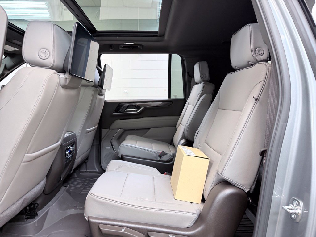 New 2026 GMC Yukon XL Elevation w/ Elevation Premium Package AWD/4WD image 22