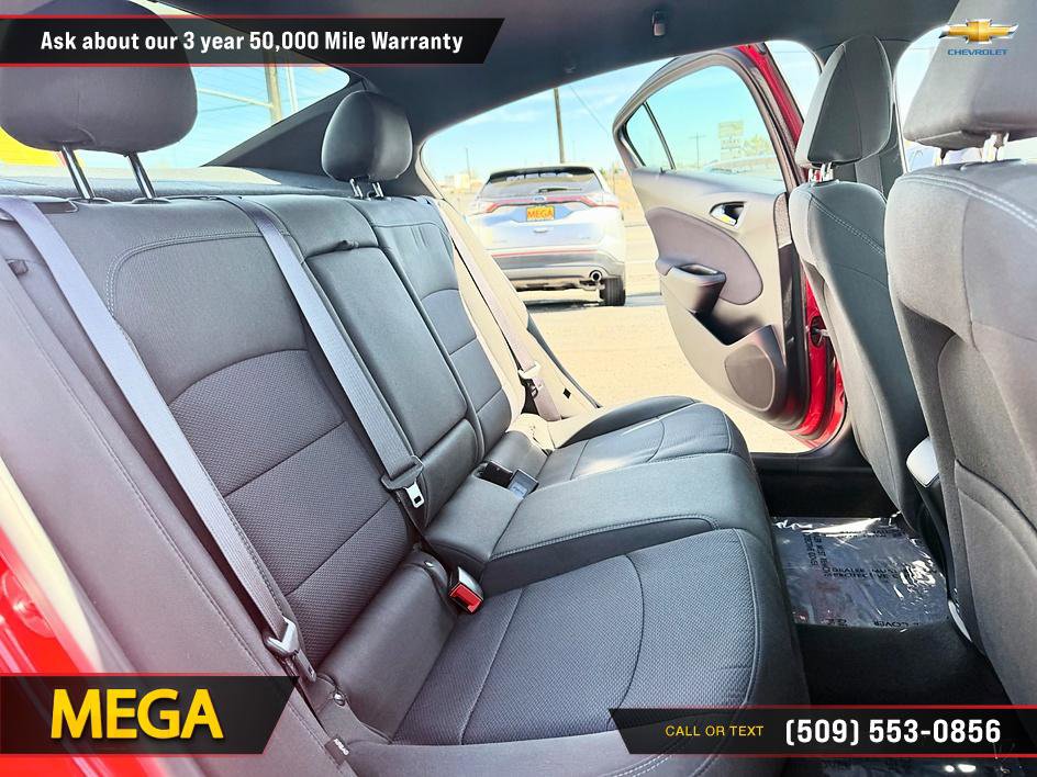 Used 2017 Chevrolet Cruze LT w/ RS Package FWD image 19