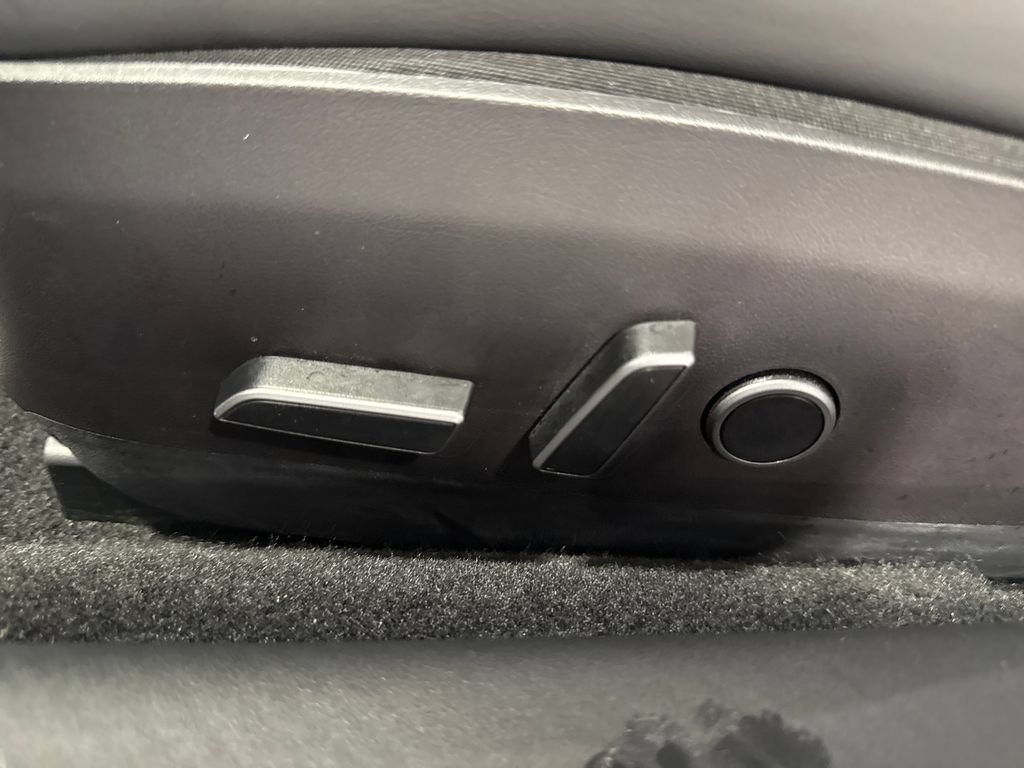 Used 2023 Tesla Model 3 Standard Range RWD image 25