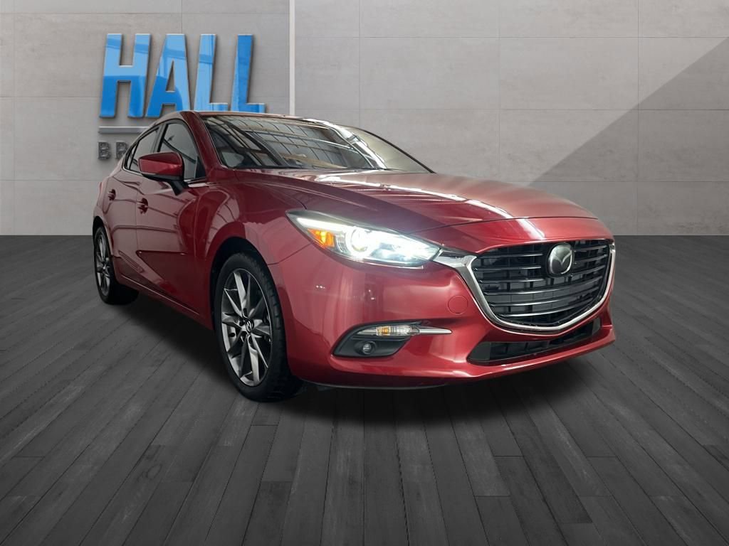 Used 2018 MAZDA MAZDA3 Grand Touring w/ Premium Equipment Package image 6