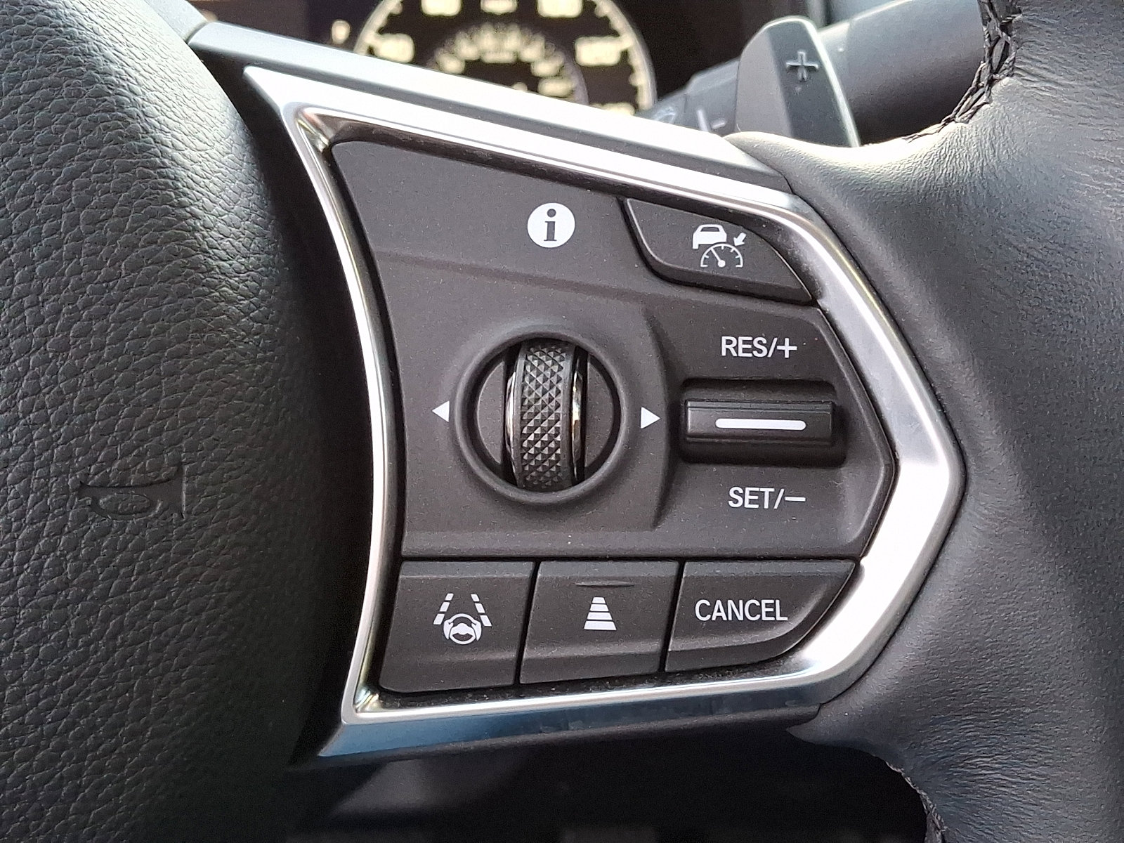 Used 2023 Acura TLX w/ Technology Package image 24