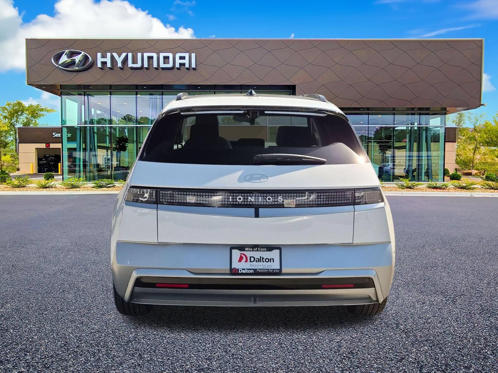 New 2027 Hyundai Ioniq 5 Limited RWD image 7