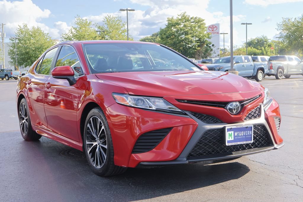 Used 2019 Toyota Camry SE FWD image 11