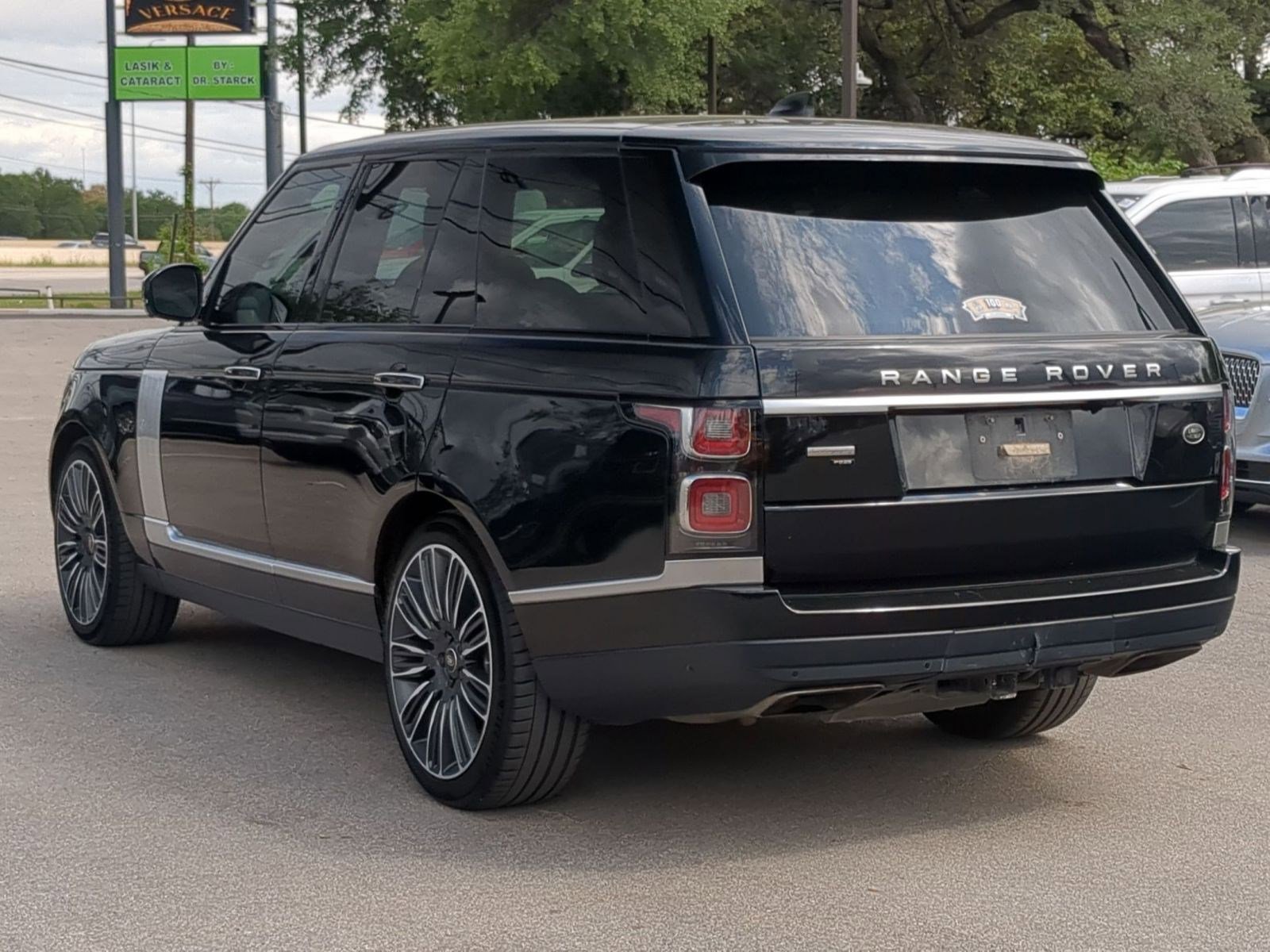 Used 2021 Land Rover Range Rover Autobiography image 5