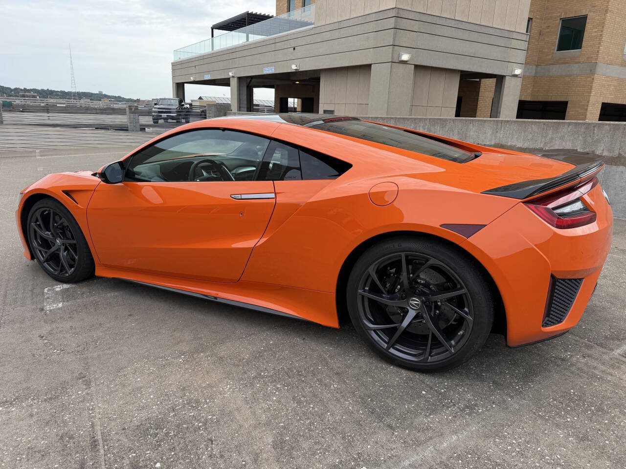Used 2019 Acura NSX AWD/4WD image 10