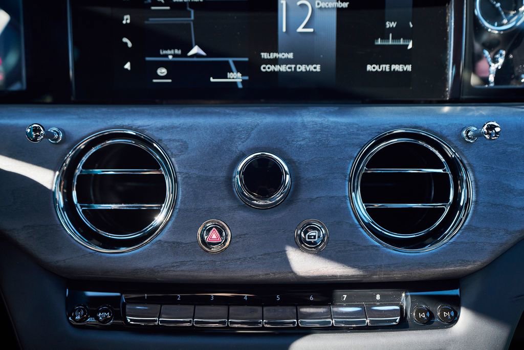 Used 2025 Rolls-Royce Ghost AWD/4WD image 74