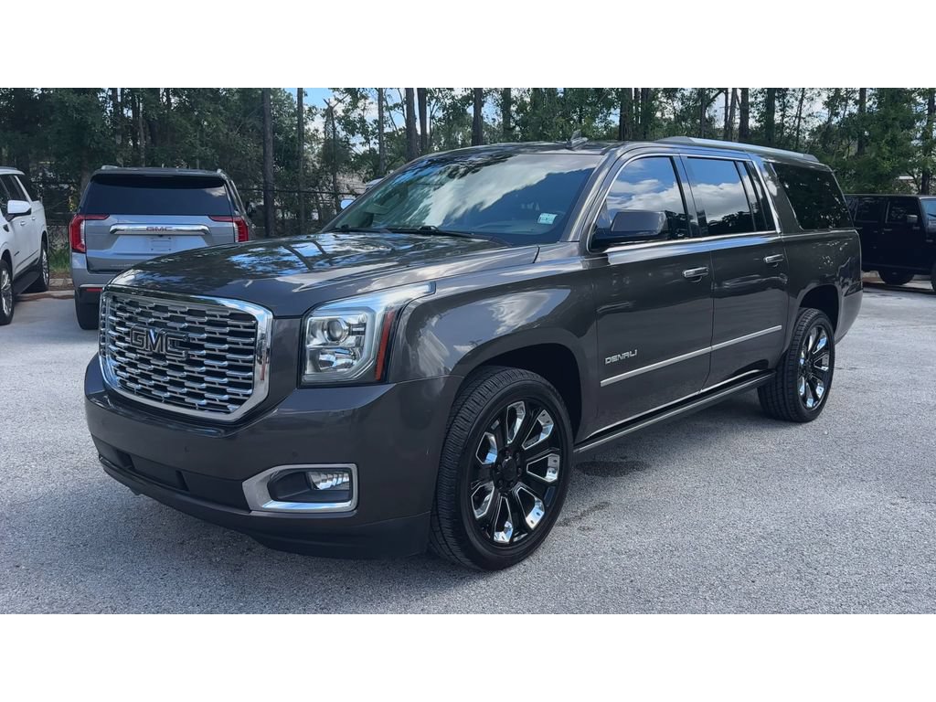 Used 2020 GMC Yukon XL Denali w/ Denali Premium Package RWD image 4