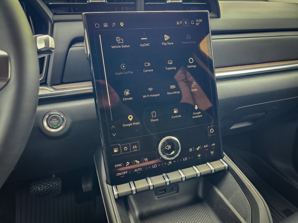 New 2027 GMC Terrain Denali AWD/4WD image 23