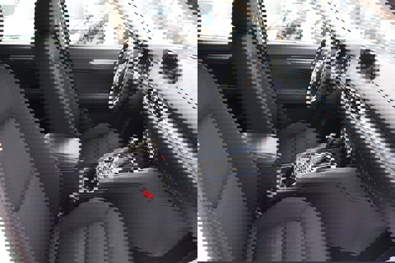 Used 2017 MAZDA CX-5 Sport image 13