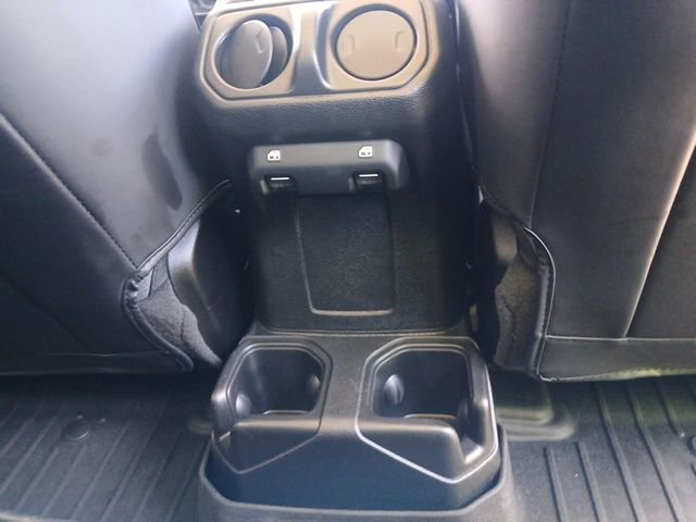 Used 2024 Jeep Wrangler Sport S image 22