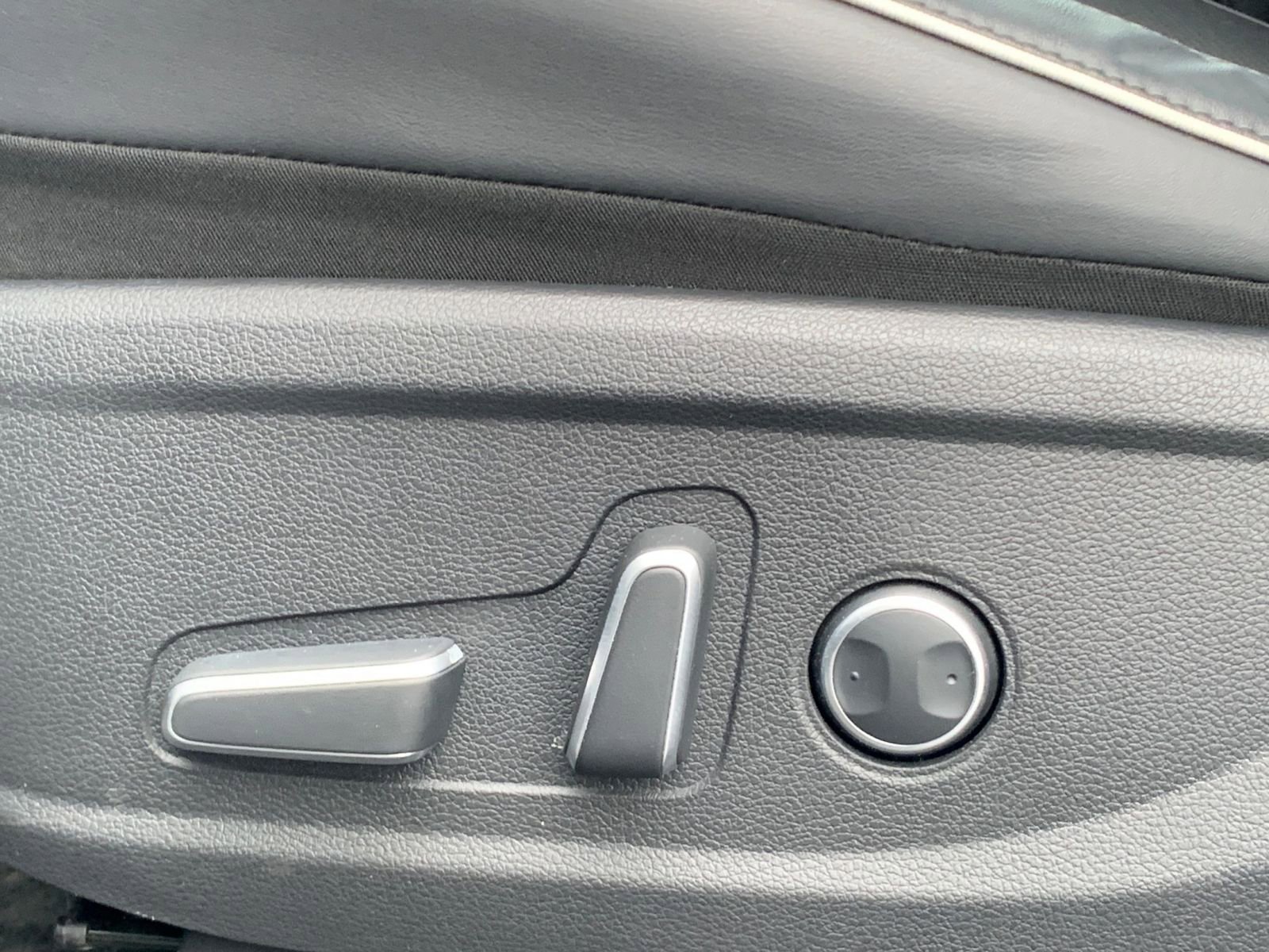 Used 2025 Hyundai Palisade SEL image 23