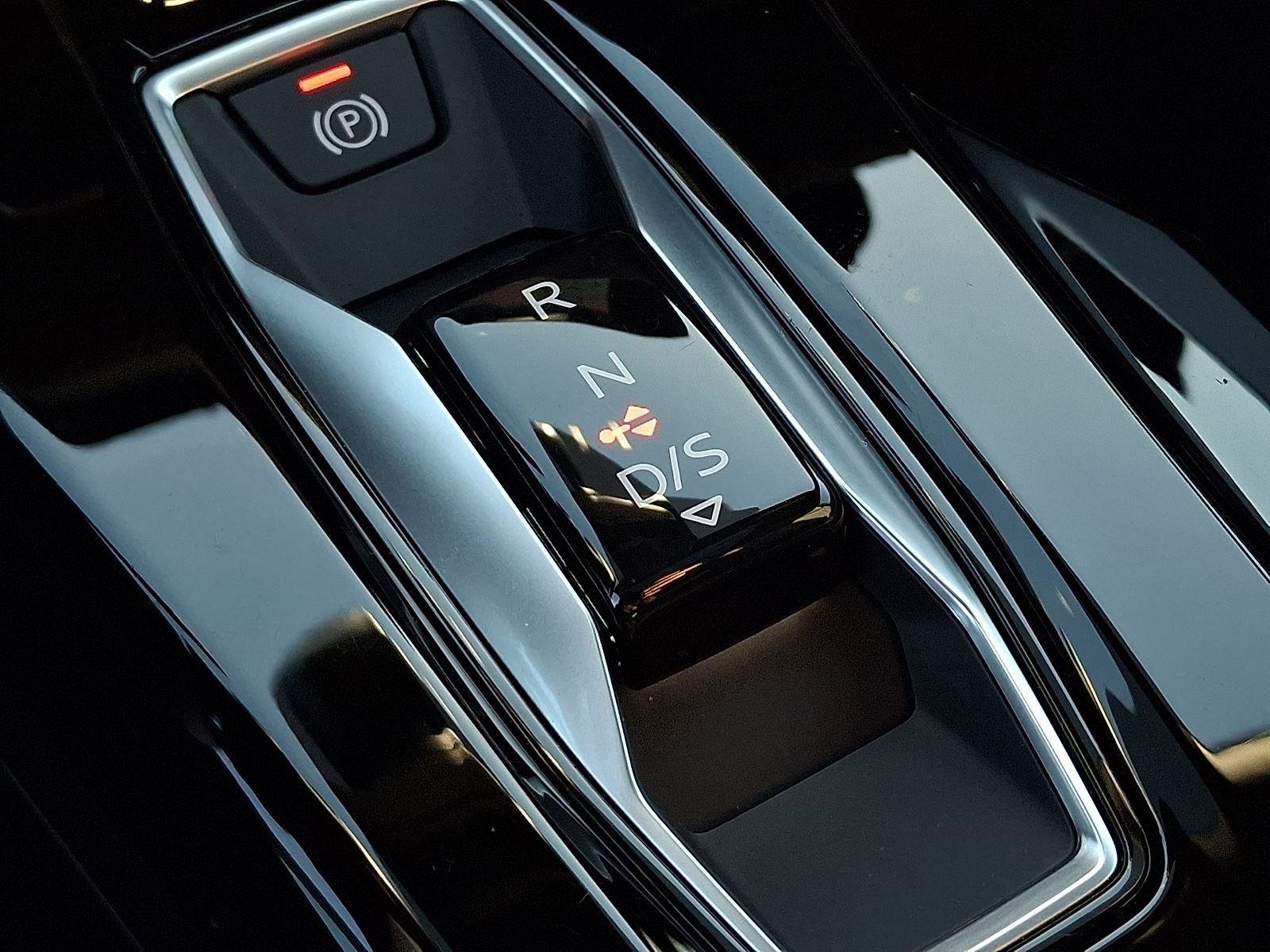 Used 2025 Audi Q5 Premium Plus w/ Premium Plus image 15