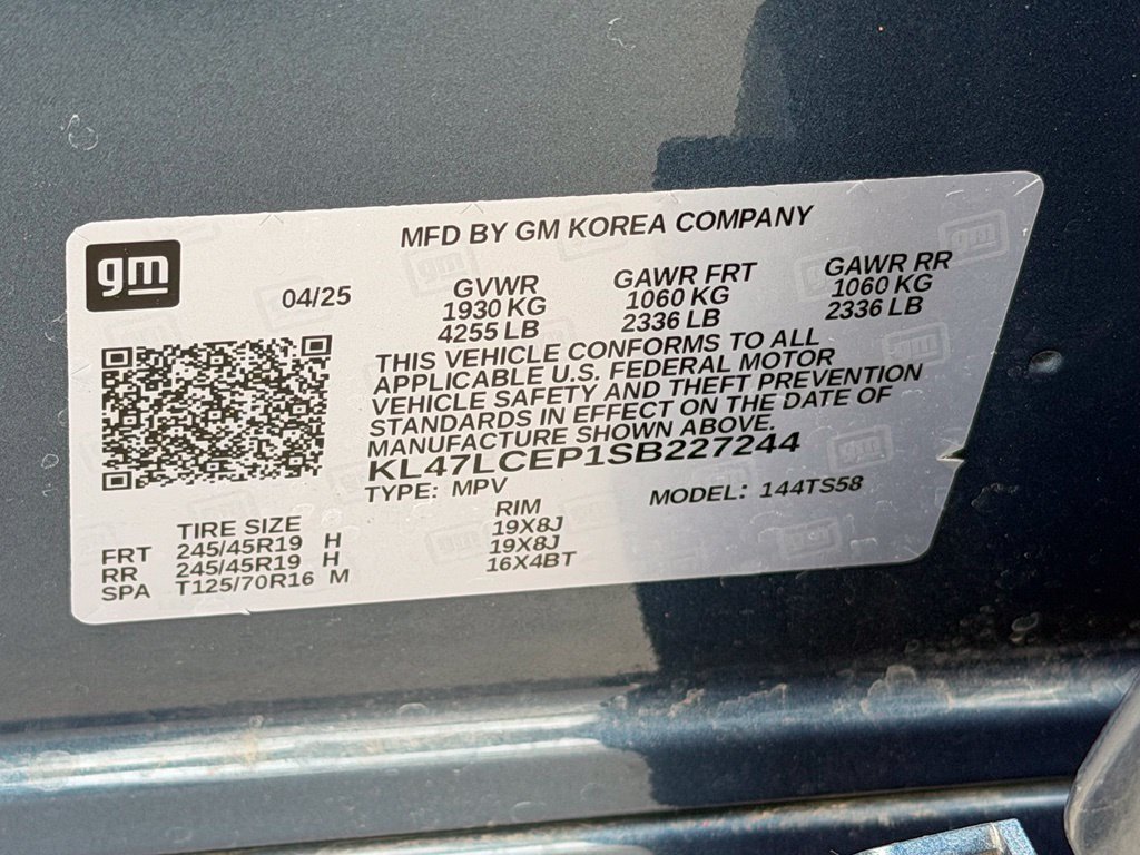 Used 2025 Buick Envista Avenir FWD image 46