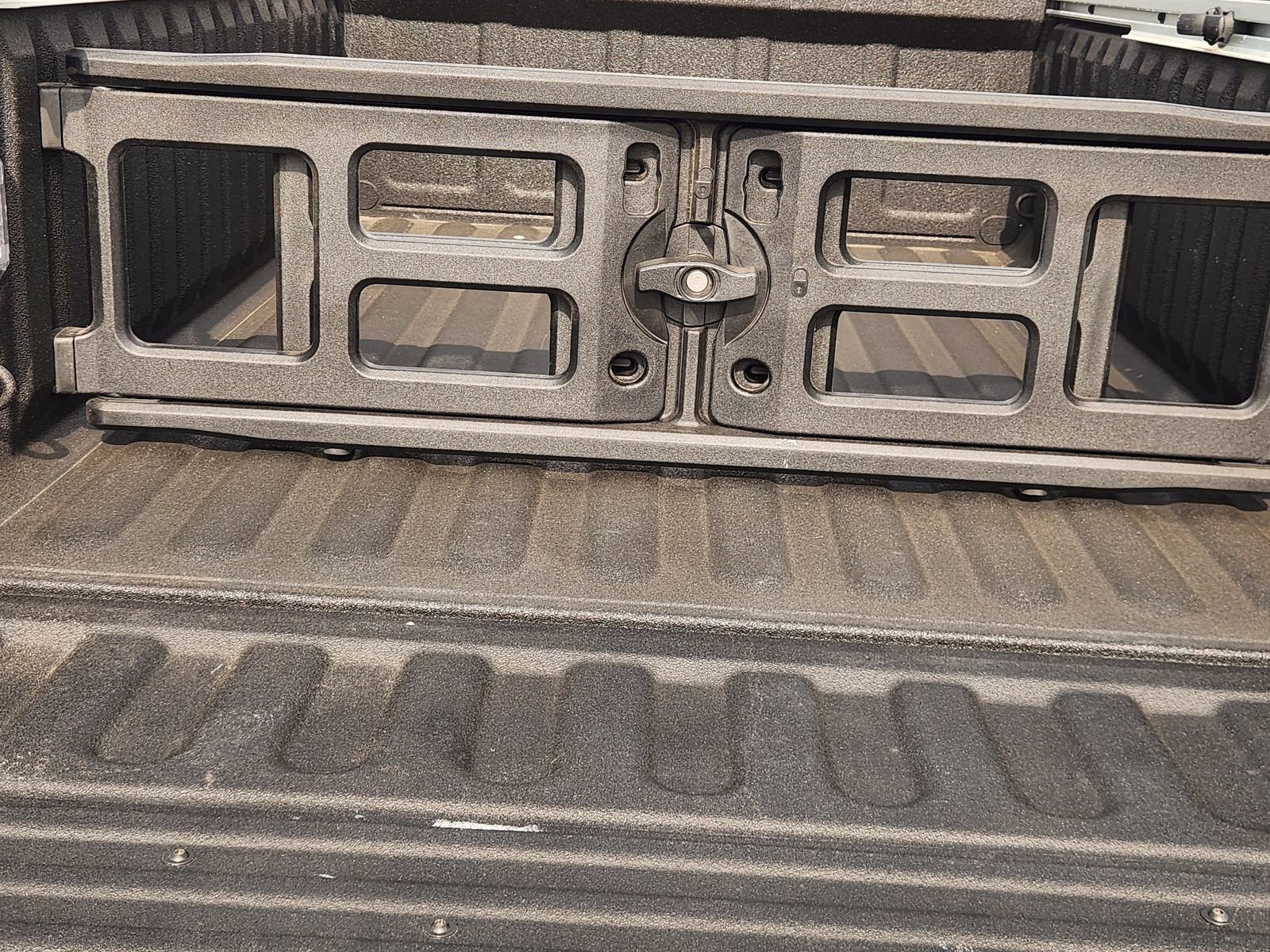 Used 2022 RAM 2500 Laramie w/ Night Edition AWD/4WD image 32