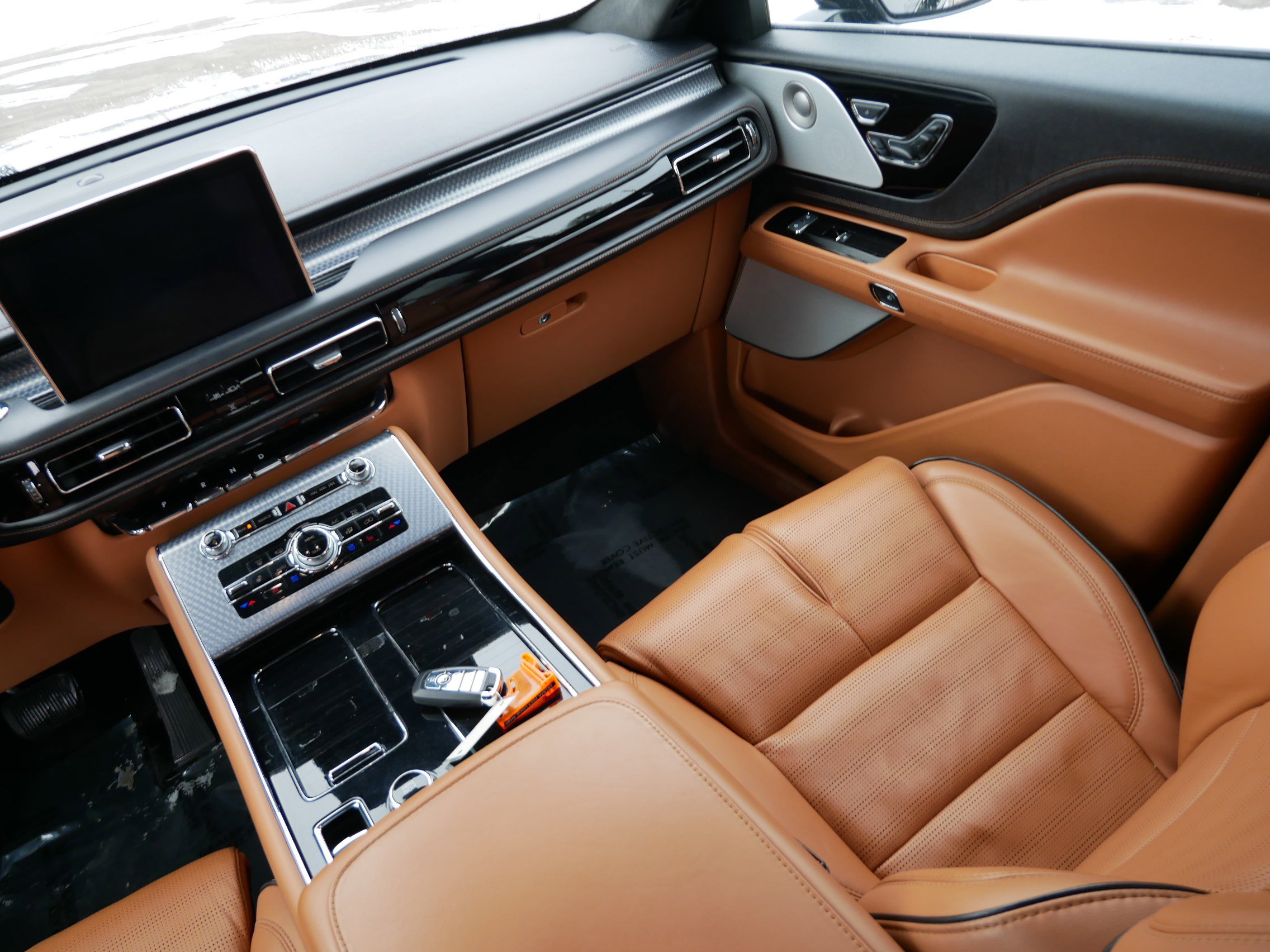 Used 2023 Lincoln Aviator Black Label w/ Dynamic Handling Package AWD/4WD image 11