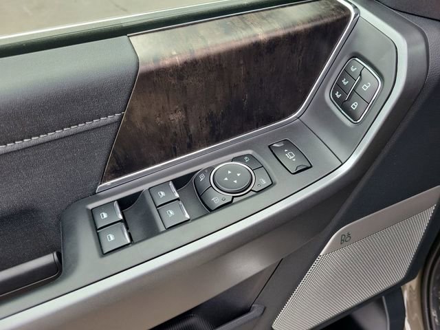 New 2026 Ford F250 Lariat w/ Chrome Package AWD/4WD image 15