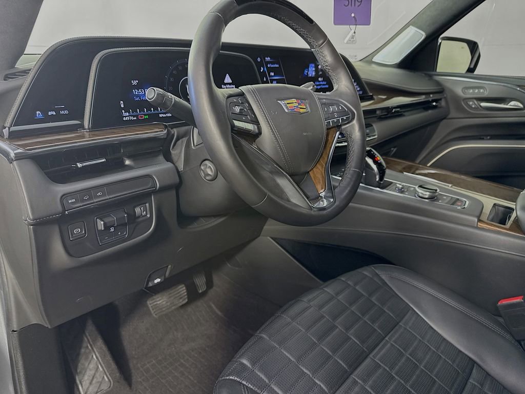 Used 2023 Cadillac Escalade Sport Platinum w/ LPO, ONYX Package image 11
