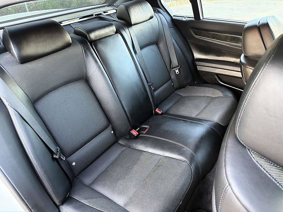 Used 2012 BMW 750Li RWD image 20