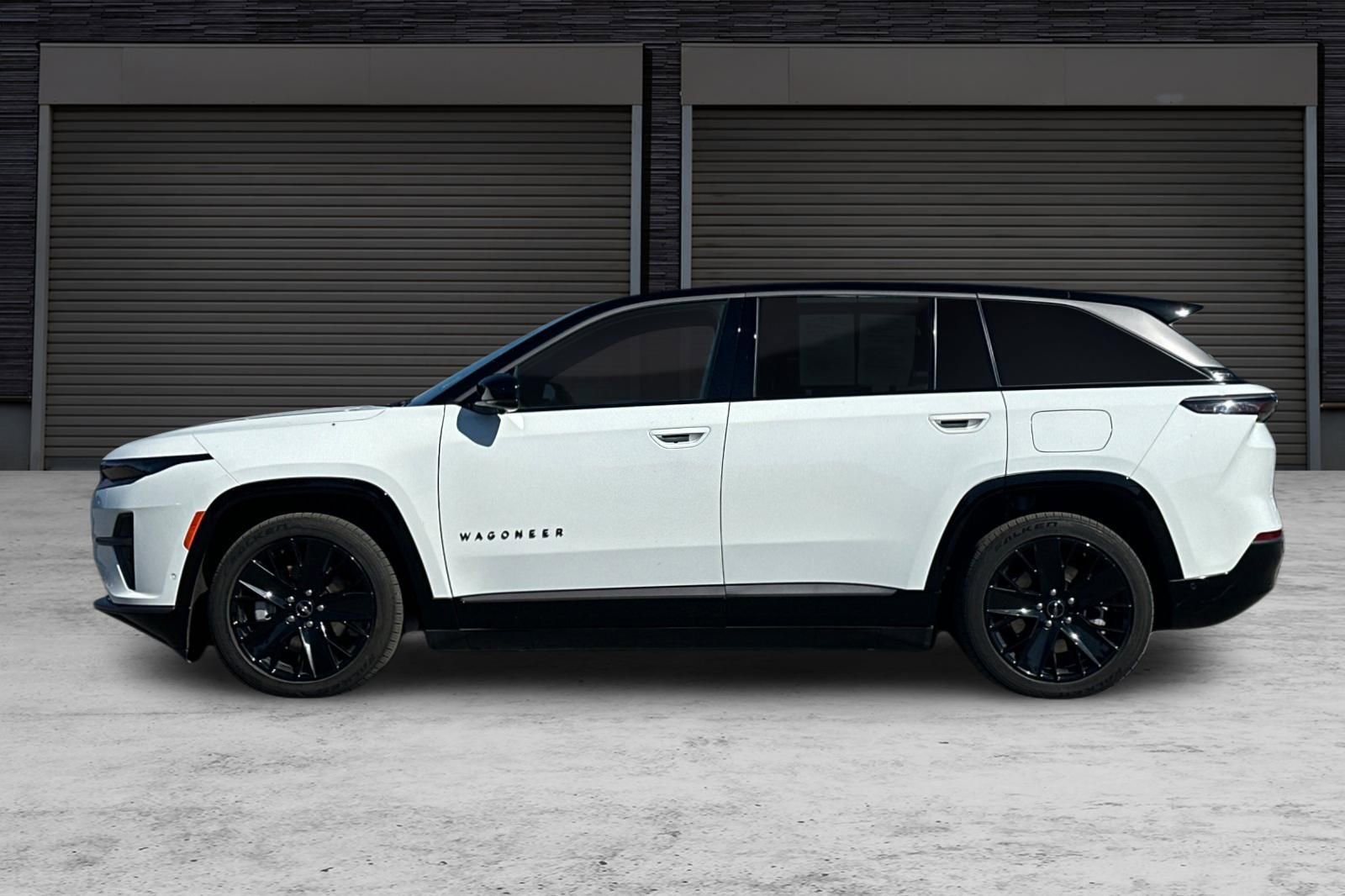 Used 2024 Jeep Wagoneer Launch Edition image 7