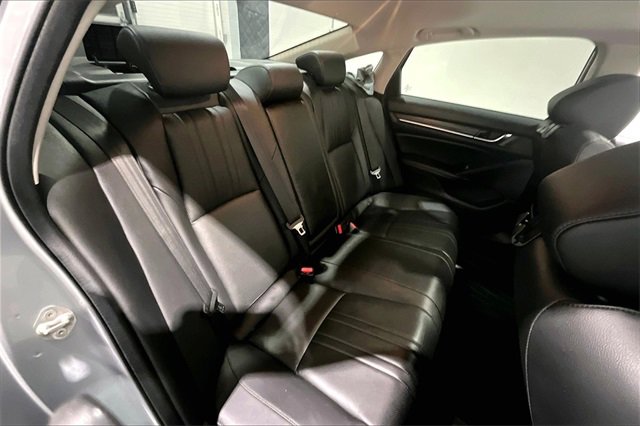 Used 2019 Honda Accord Touring image 26