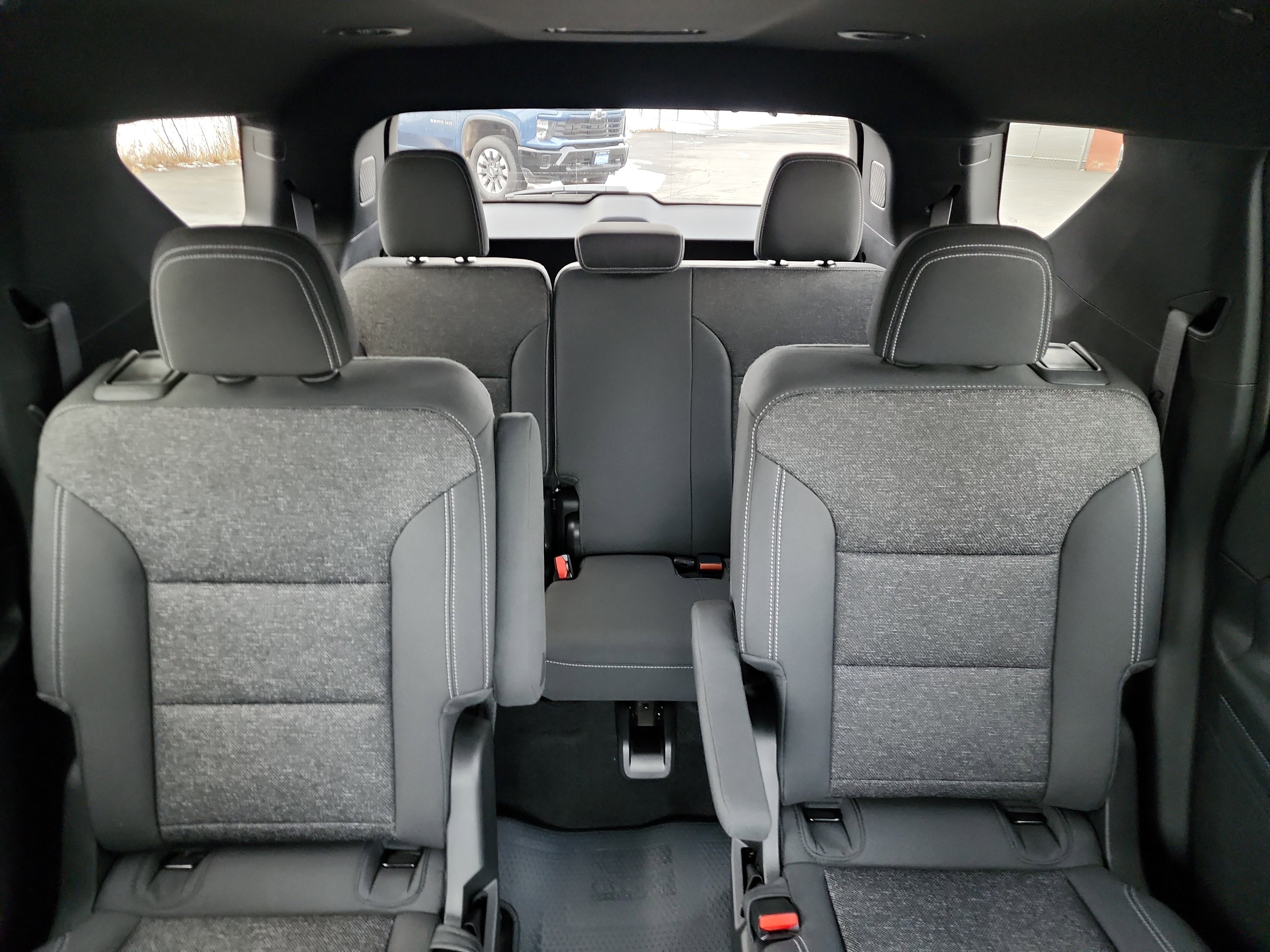 New 2026 Chevrolet Traverse LT w/ Midnight/Sport Edition AWD/4WD image 22