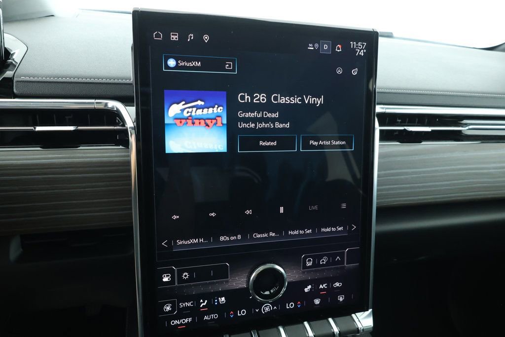 Used 2025 GMC Sierra EV Denali image 16