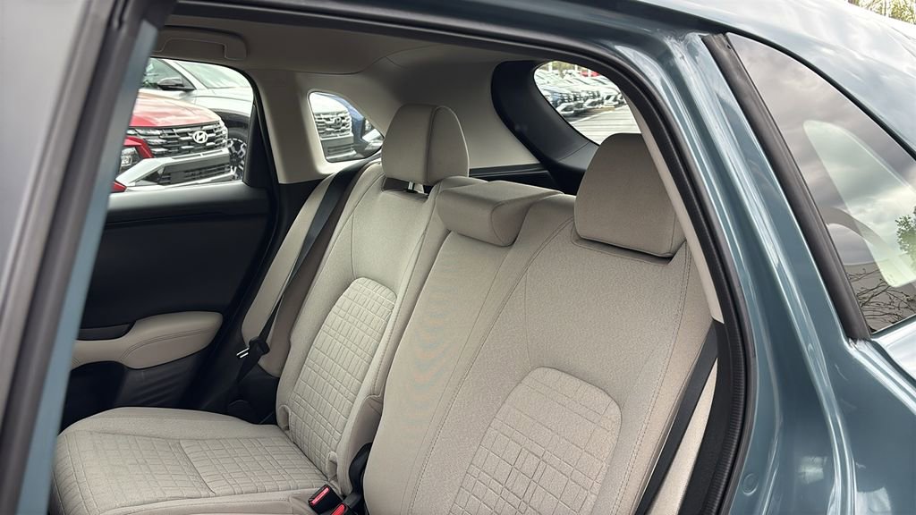 Certified 2025 Honda HR-V LX image 27