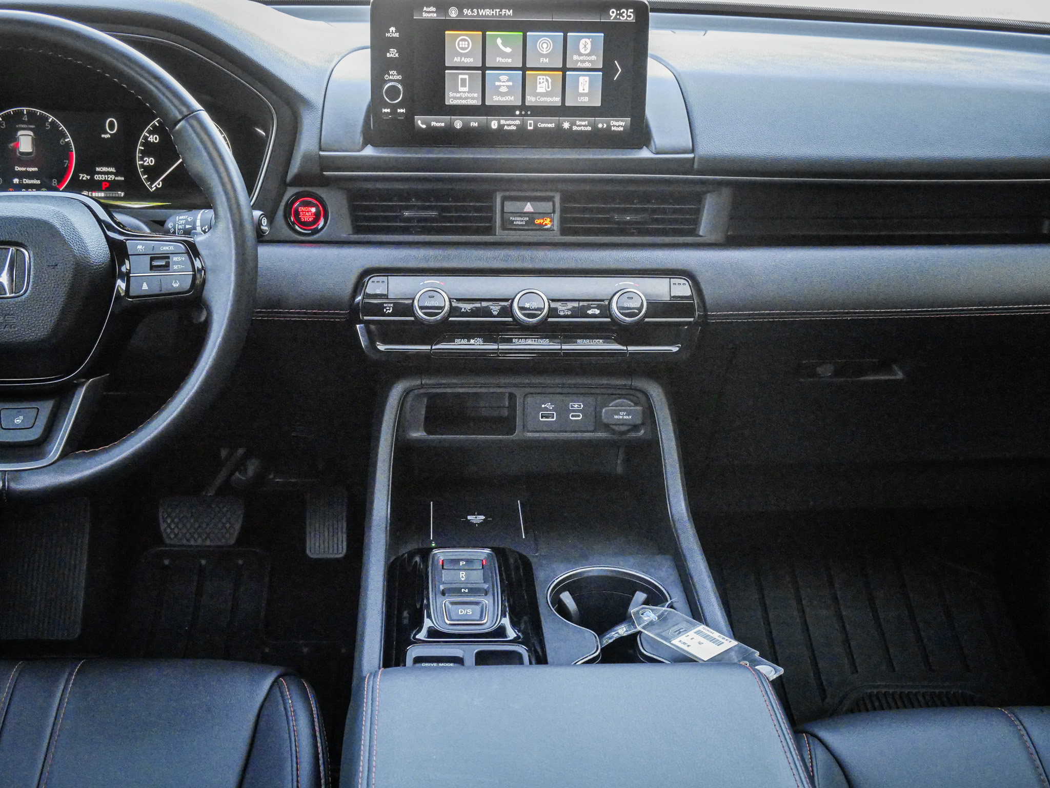 Certified 2025 Honda Pilot TrailSport image 29