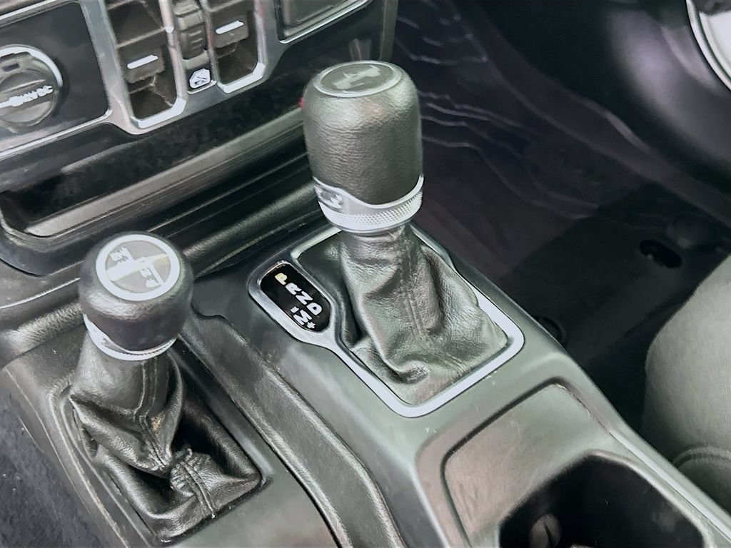 Certified 2022 Jeep Wrangler Unlimited Sport AWD/4WD image 27