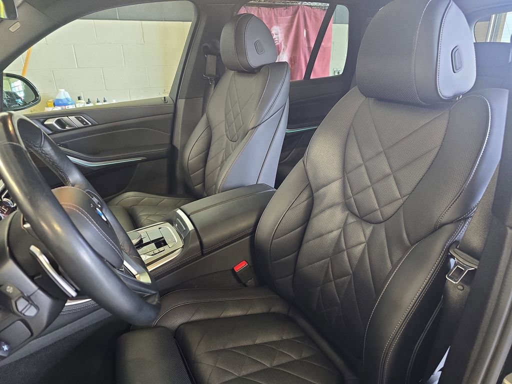 Used 2023 BMW X5 xDrive40i AWD/4WD image 15