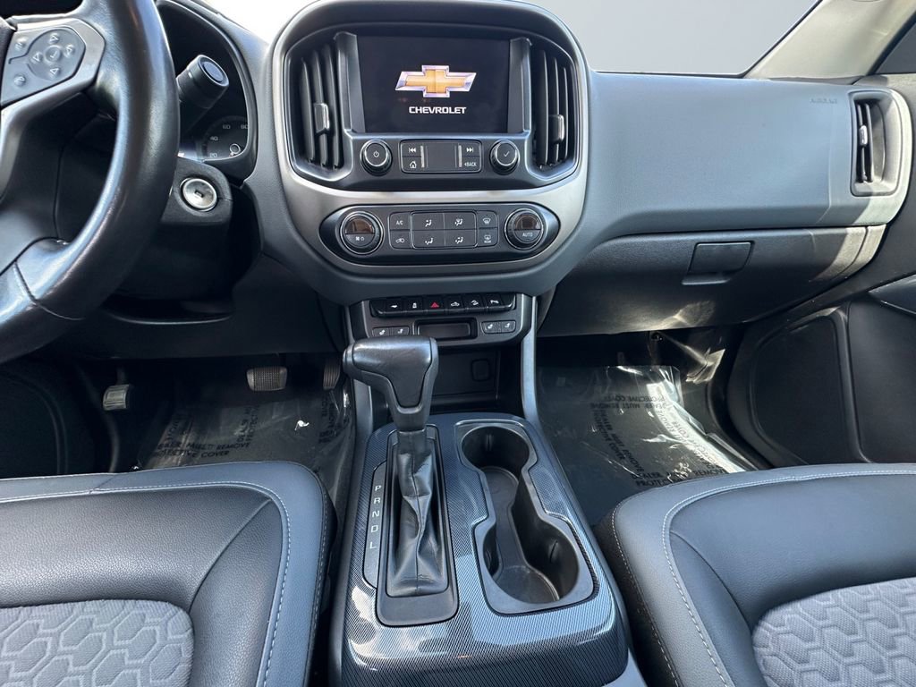 Used 2019 Chevrolet Colorado Z71 AWD/4WD image 11