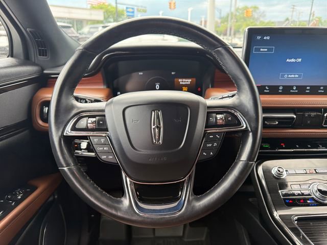 Used 2022 Lincoln Nautilus Reserve AWD/4WD image 19