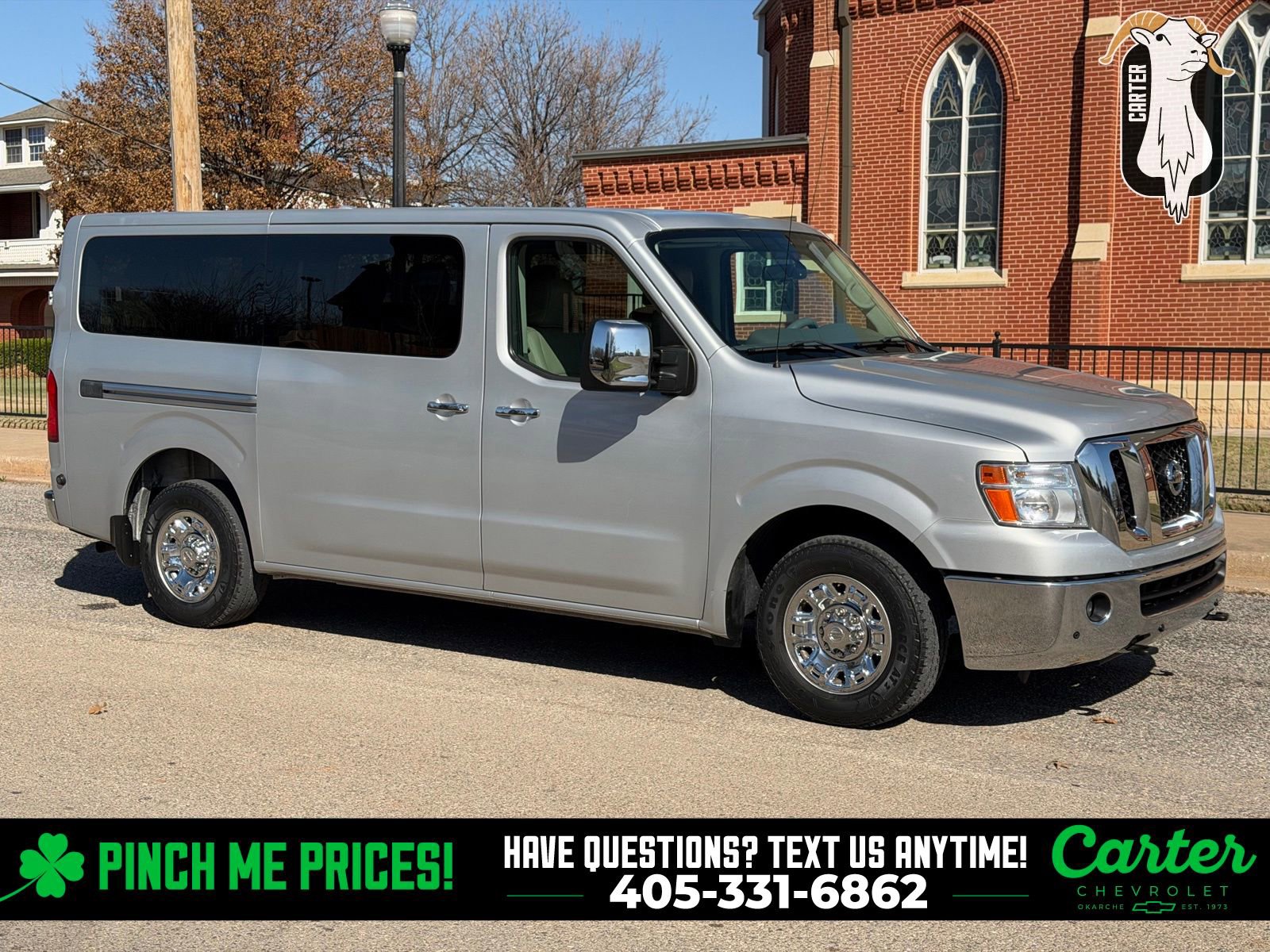 Used 2017 Nissan NV 3500 SL image 1