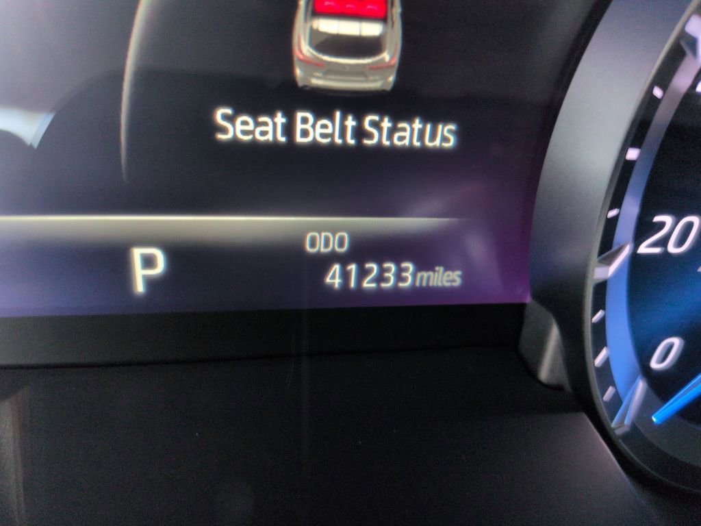 Used 2023 Toyota Highlander XLE image 16