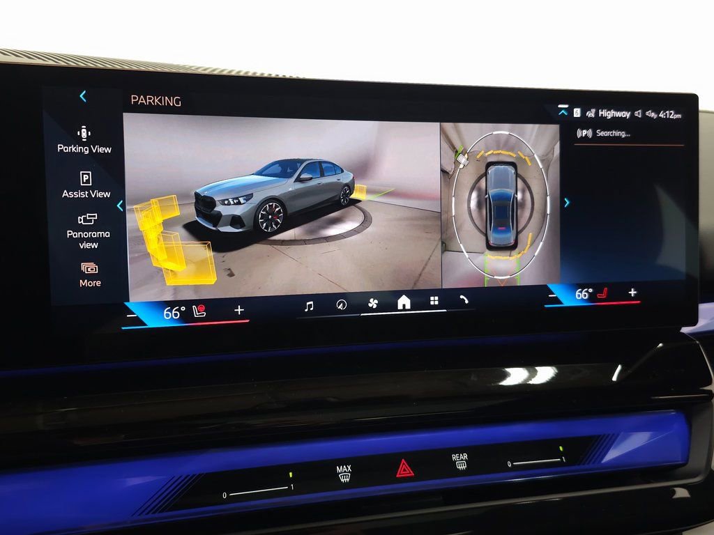 Used 2026 BMW 550e xDrive w/ Premium Package image 27