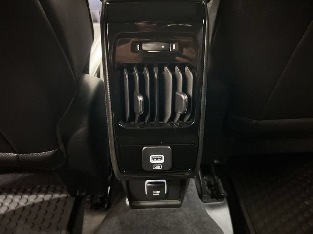 Used 2025 Jeep Compass Trailhawk AWD/4WD image 19