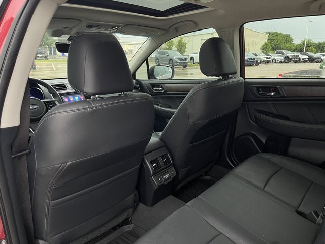 Used 2018 Subaru Outback 3.6R Limited AWD/4WD image 23