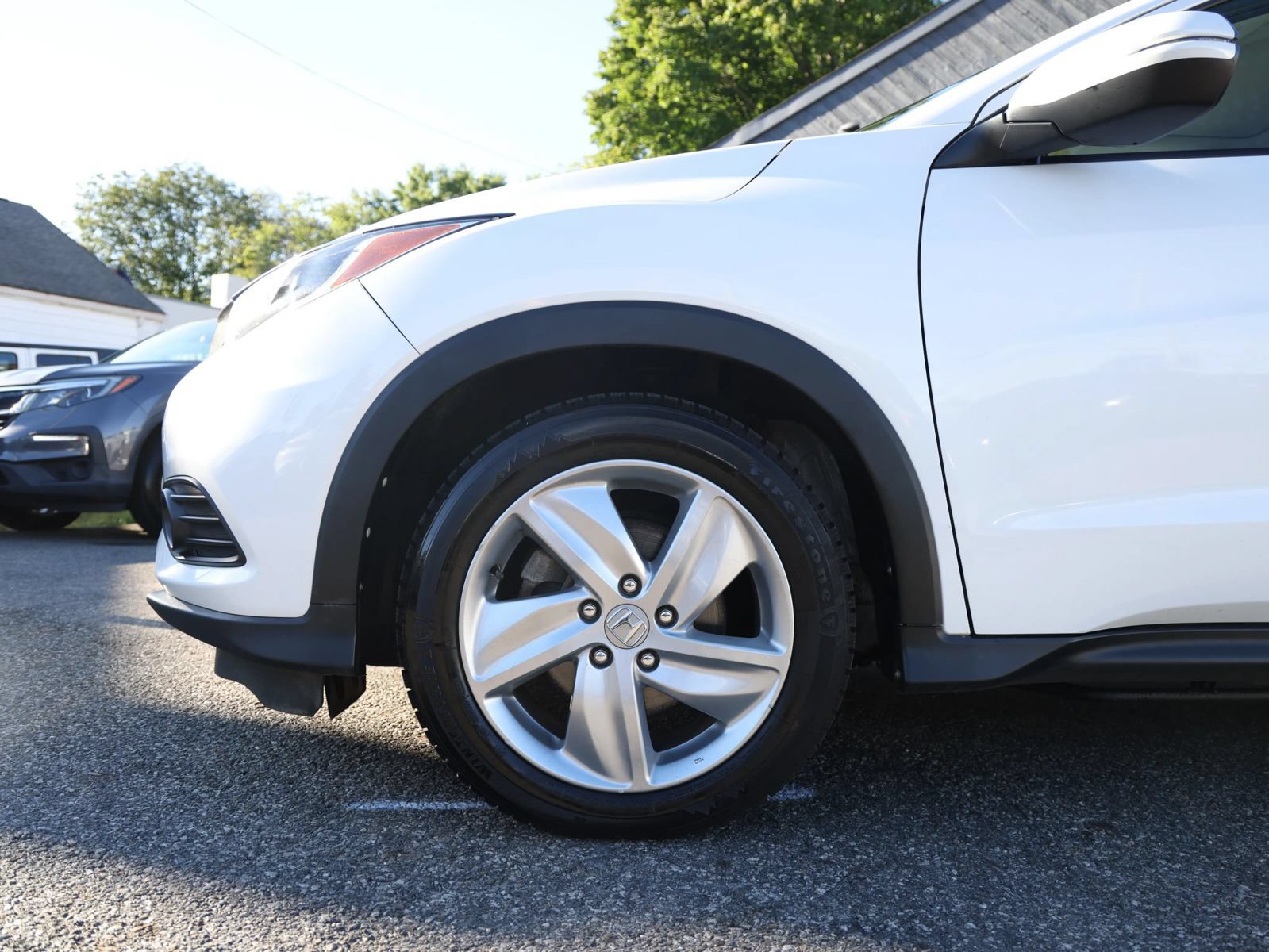 Used 2019 Honda HR-V EX image 9