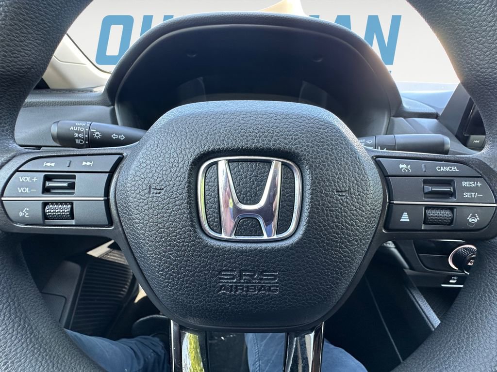 Used 2023 Honda Accord LX image 19