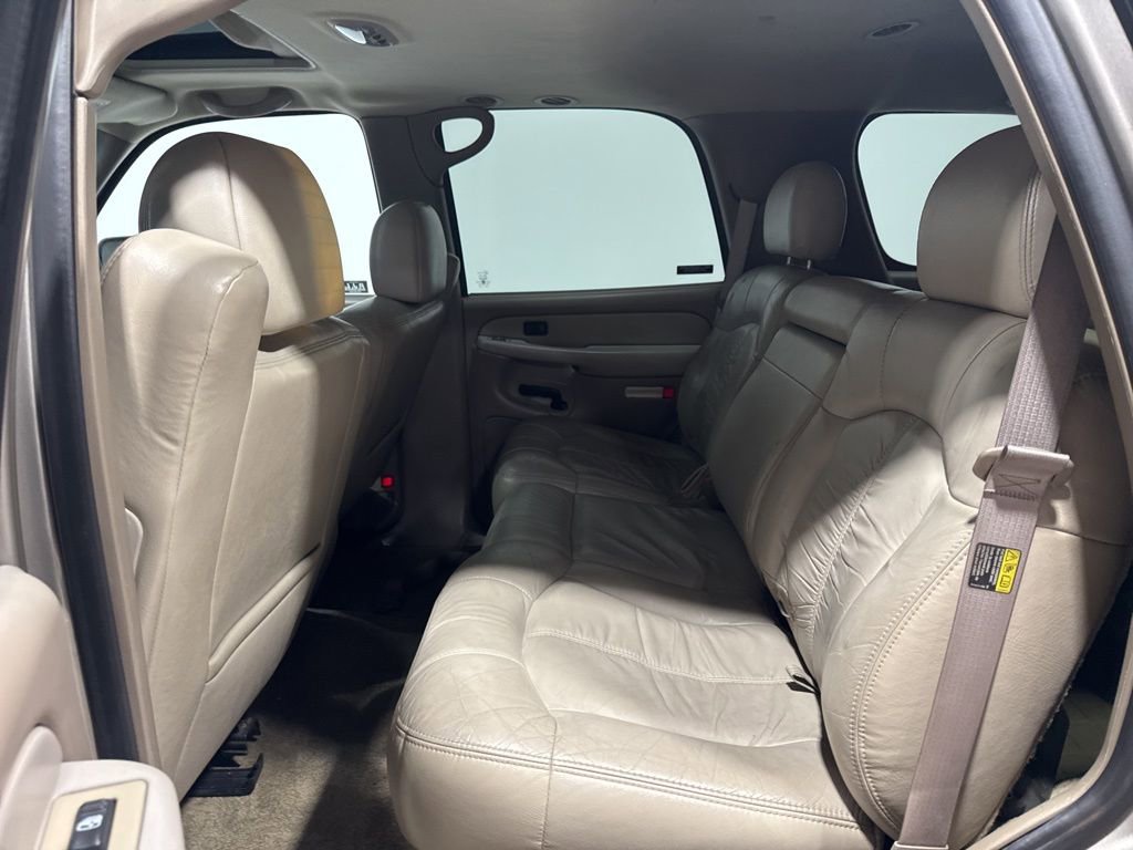 Used 2002 Chevrolet Tahoe LT image 28