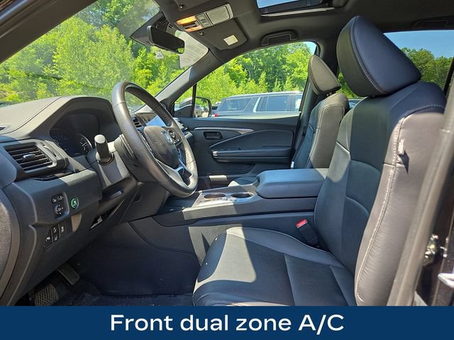 Used 2025 Honda Passport EX-L image 2